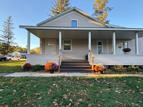 Building Photo - 201 W Main St