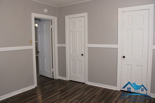 Building Photo - For Rent - 2 Bed/ 1 Bath Home in Santa Rita