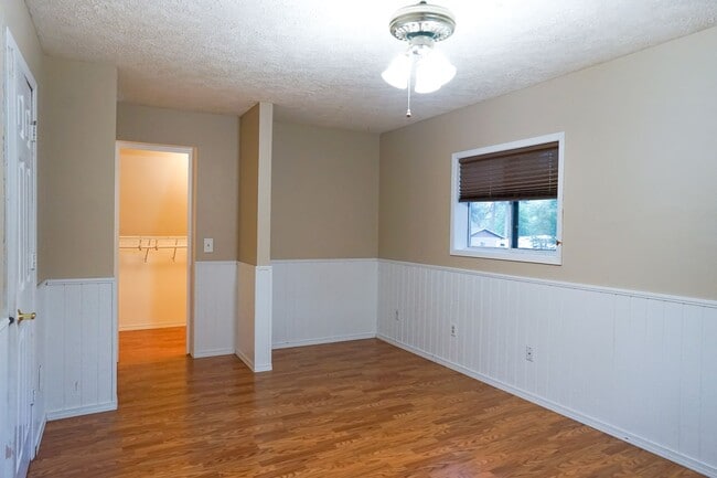 Building Photo - 12183 N Amethyst Dr