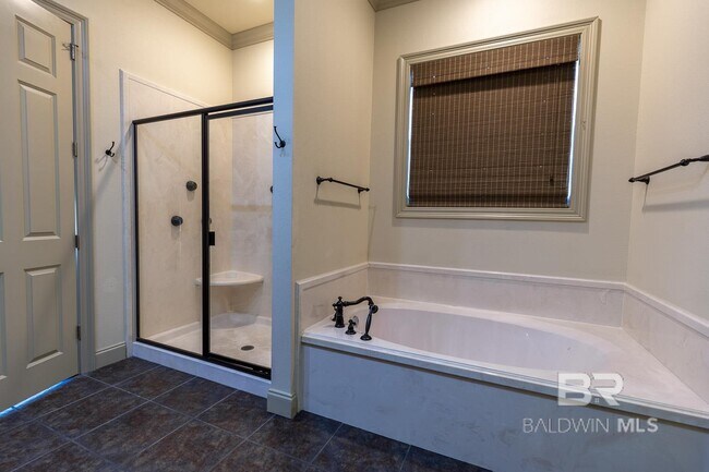 Building Photo - 33151 Shinnecock Ln