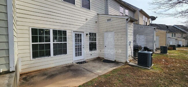 Building Photo - 288 Brookview Dr