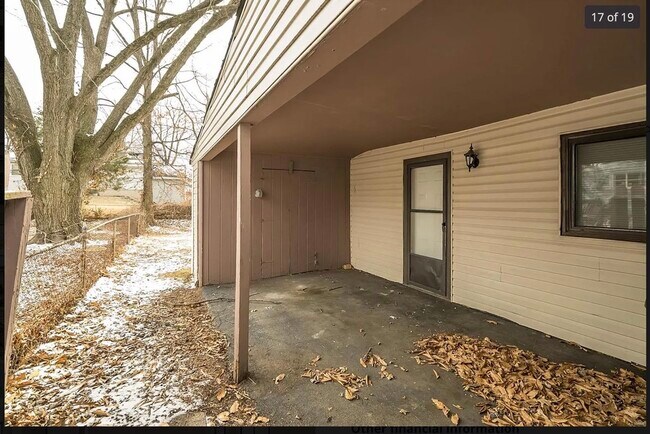 Building Photo - 7832 Atherstone Dr