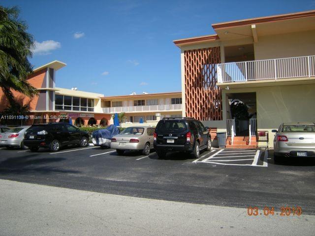 Building Photo - 26 Diplomat Pkwy