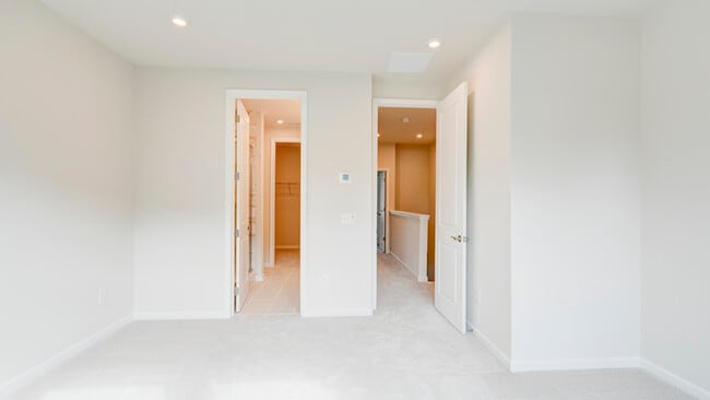 Building Photo - 5509 Swaling St