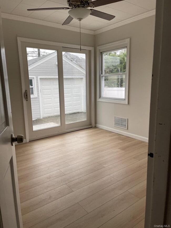 Building Photo - 278 Devonshire Dr