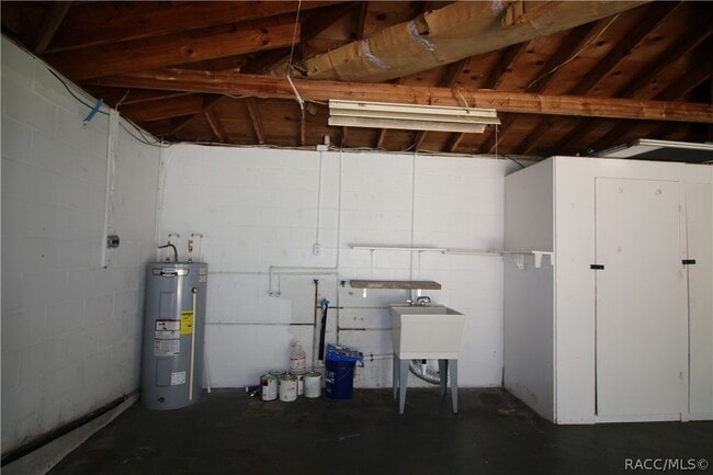 Building Photo - 6246 E Waverly St