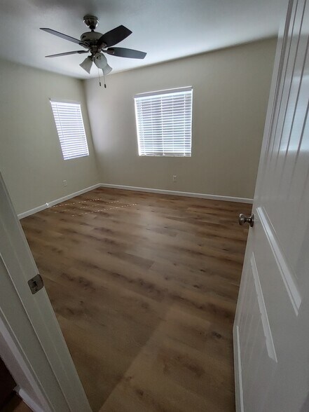 Building Photo - 5421 Carrotwood Ave