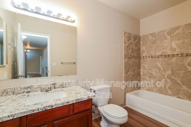 Building Photo - 1825 W Ray Rd