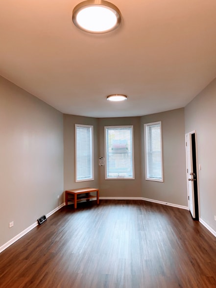 Building Photo - 3553 S Damen Ave
