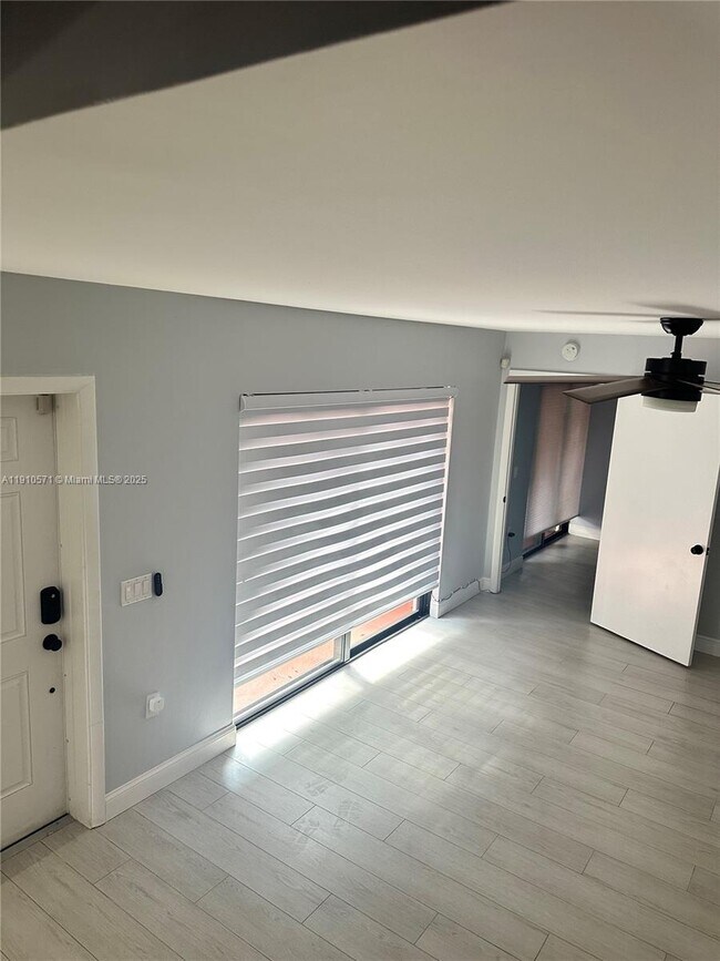 Building Photo - 9156 SW 23rd St