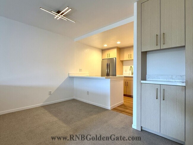 Building Photo - Recently Updated One Bedroom condo in the desirable Shelter Ridge Complex for rent!