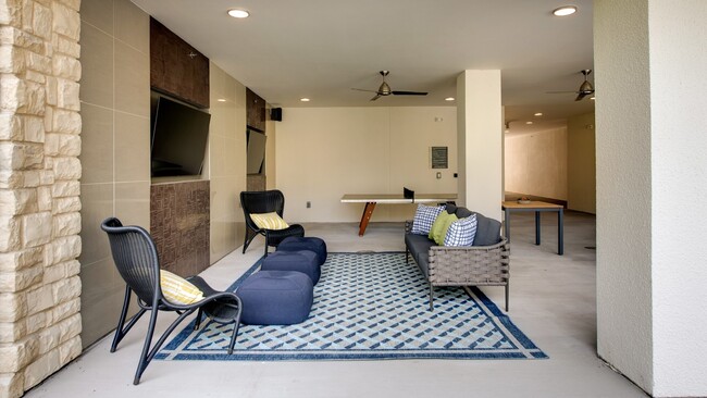 Building Photo - 555 Promenade Pkwy