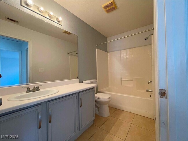 Building Photo - 9943 Shallot Ct
