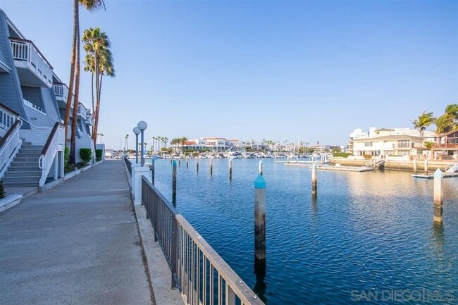 Building Photo - Coronado Cays Rental