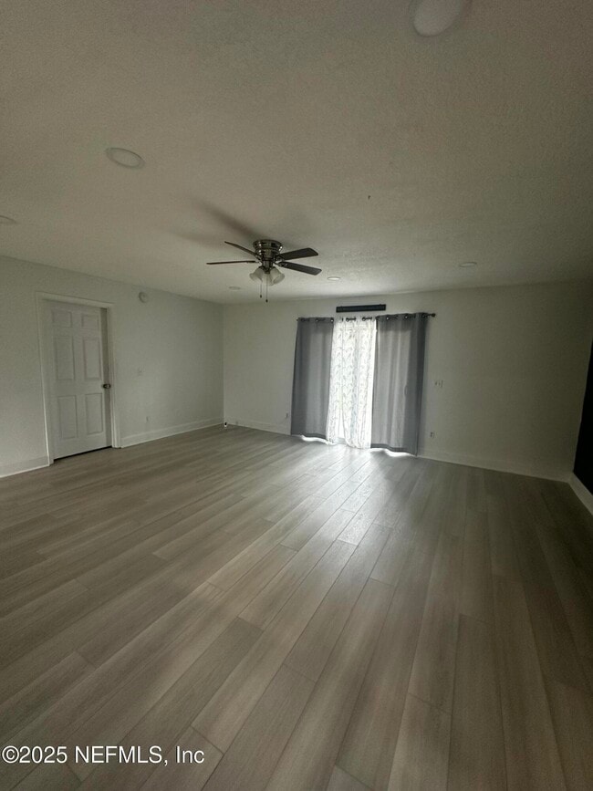 Building Photo - 5908 Copper Creek Dr