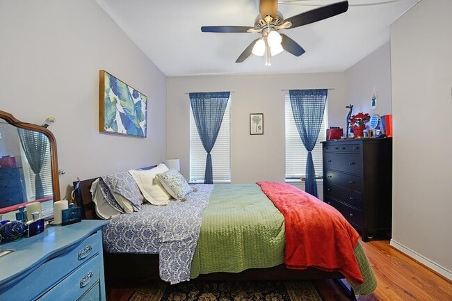 Building Photo - 203 Madison St