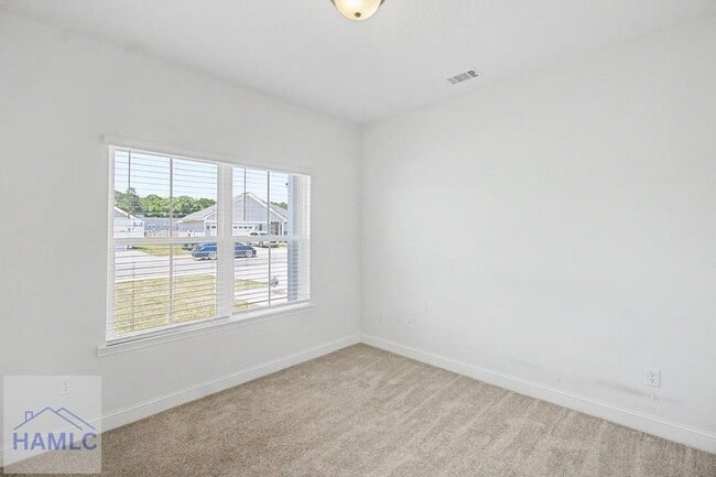 Building Photo - 364 Abode Ave