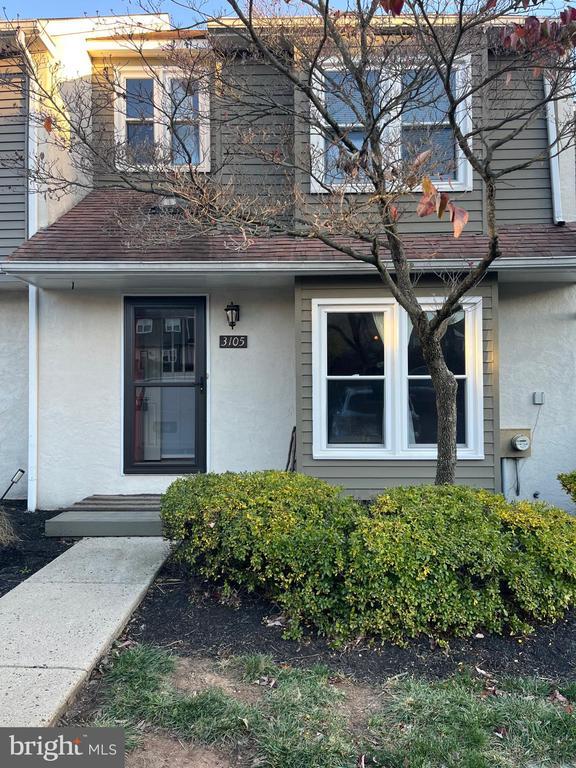 Building Photo - 3105 Trinity Ct