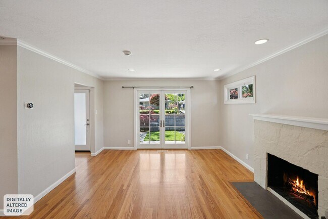 Building Photo - Spacious 3 bed 2 bath Home with Detached 1 bed 1 bath ADU in Los Altos!