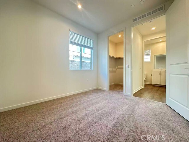 Building Photo - 16052 Montenegro Ln