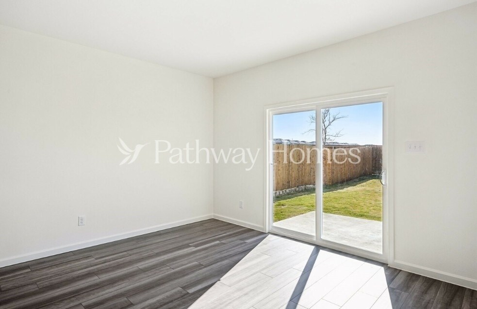 Building Photo - 1070 Large Poppy Dr