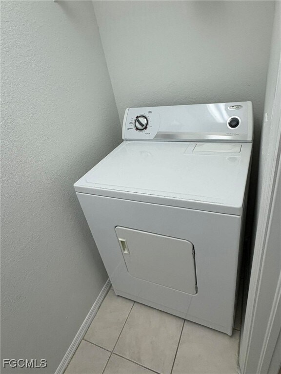 Building Photo - 9045 Colby Dr