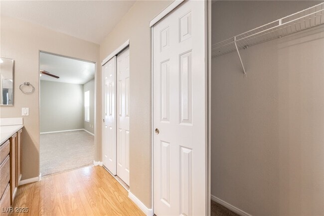 Building Photo - 5164 Bellaria Pl