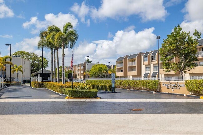 Building Photo - 7787 SW 86th St