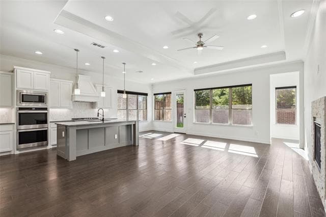 Building Photo - 2717 Deansbrook Dr