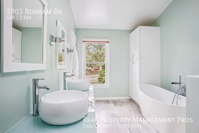 Building Photo - 5903 Norham Dr
