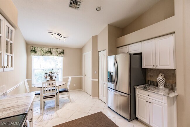 Building Photo - 8440 Ibis Cove Cir