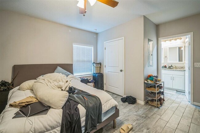 Building Photo - 3610 N Tampa St