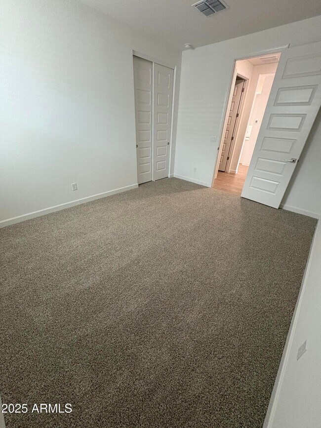 Building Photo - 10018 N 177th Ave