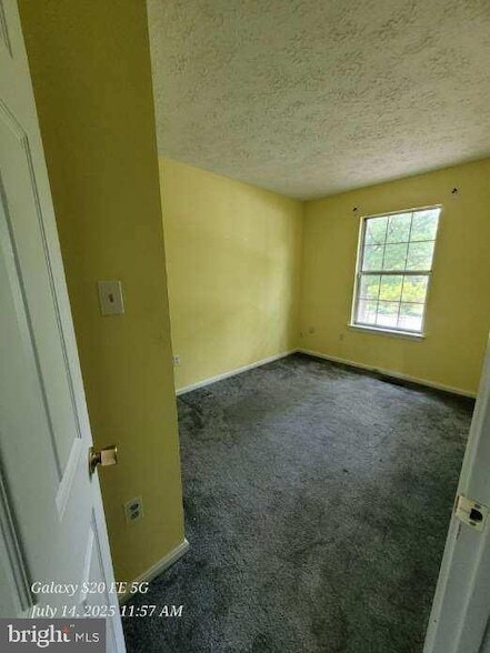 Building Photo - 7432 Shady Glen Terrace