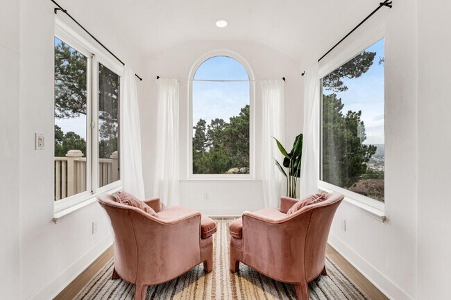 Building Photo - 1 Overlook Pl