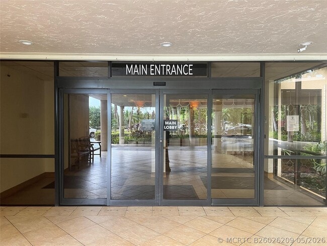 Building Photo - 5100 N Ocean Blvd
