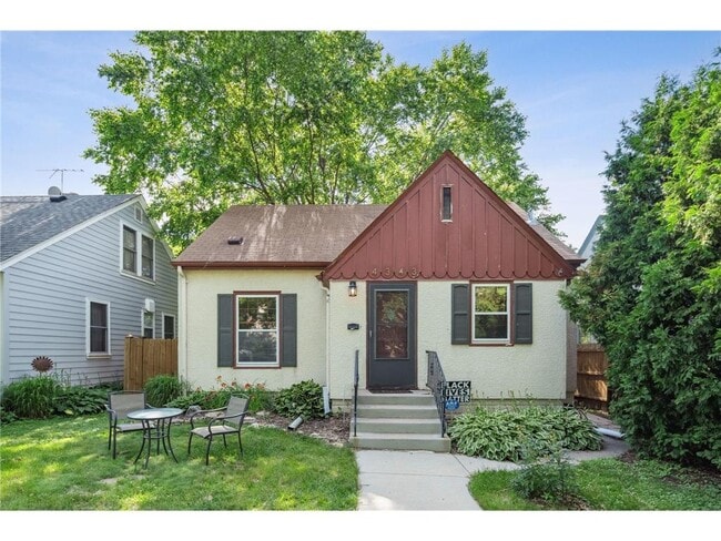 Building Photo - 4343 N Oliver Ave