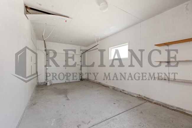 Building Photo - 1006 Paige St