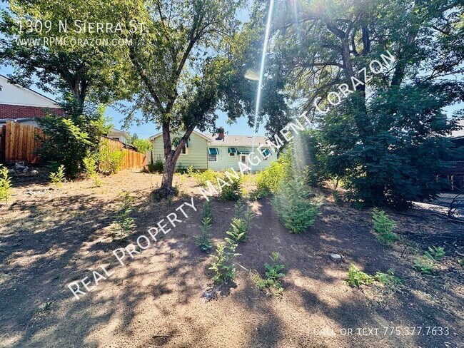 Building Photo - 1309 N Sierra St
