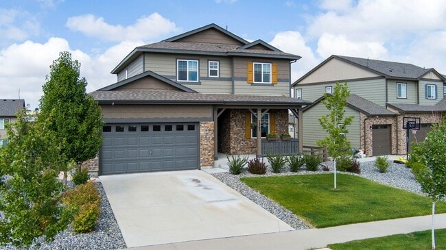 Building Photo - Stunning 4BR House in Aurora