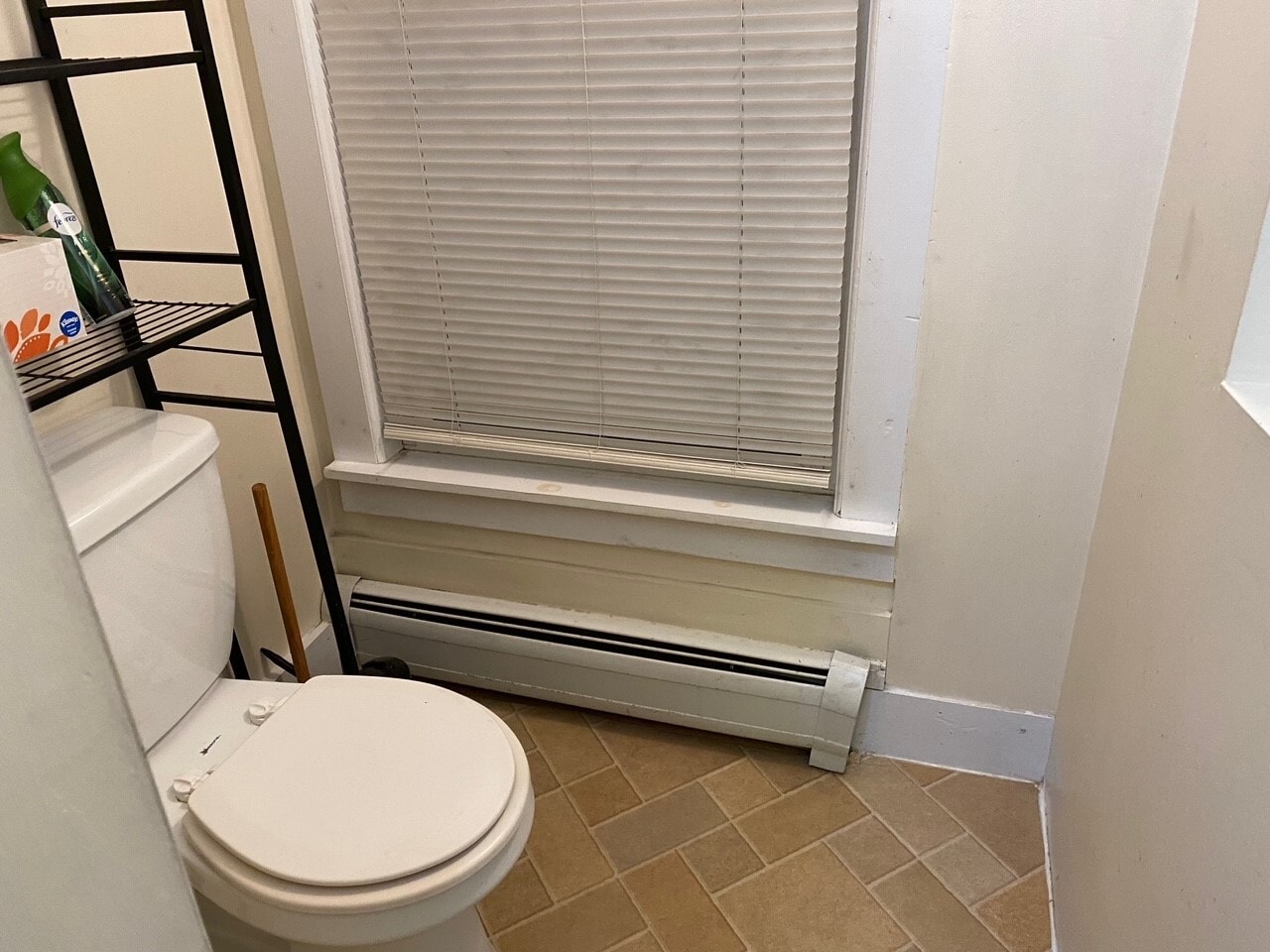 Building Photo - 123 Washington St