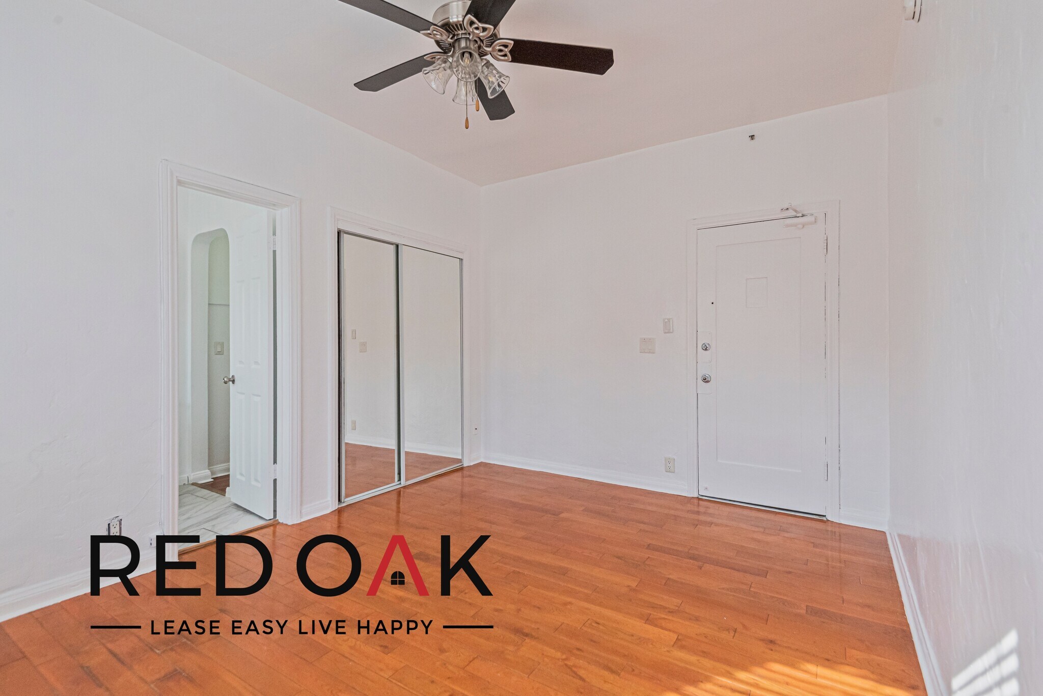 Building Photo - 1616 Normandie Ave