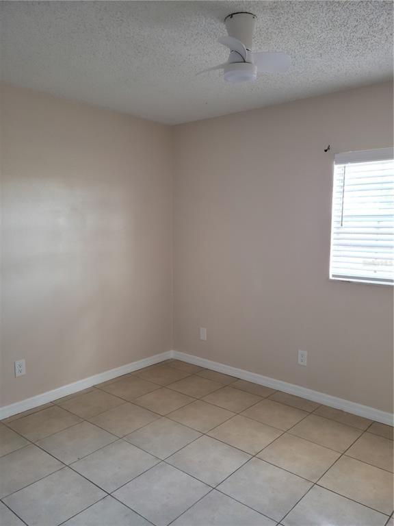 Building Photo - 2476 Sharkey Rd