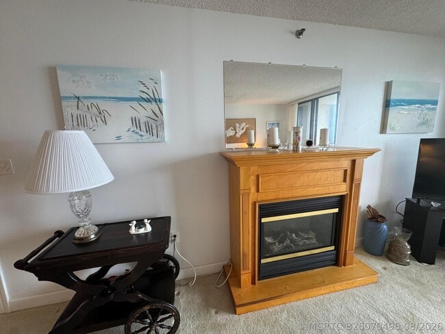 Building Photo - 5047 N Hwy A1A