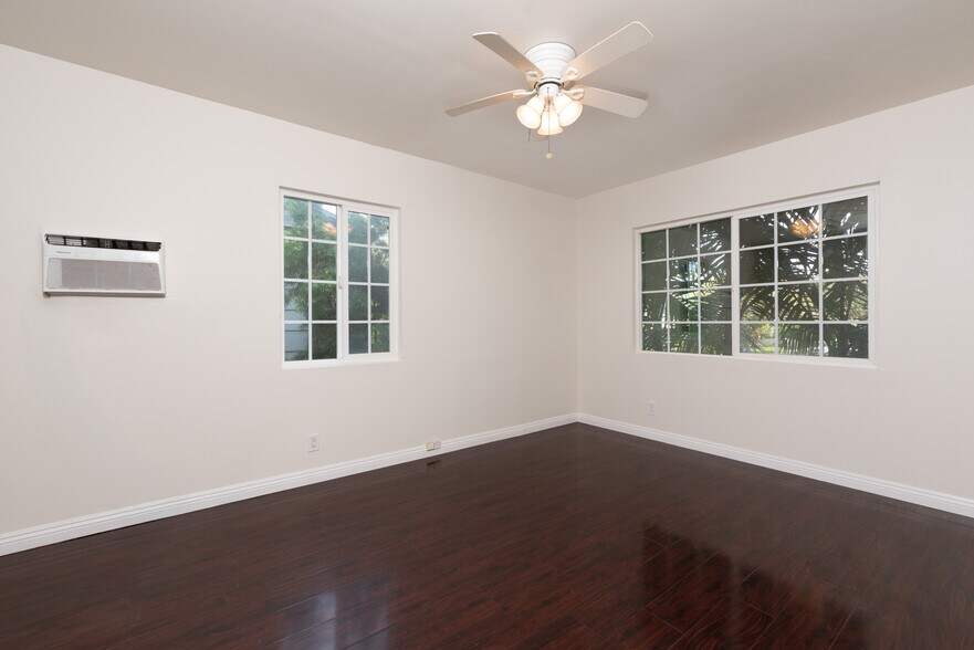 Building Photo - 3026 Inglewood Blvd