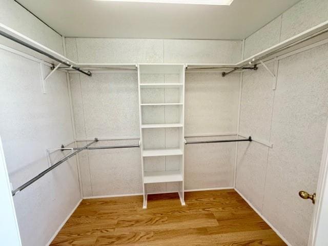 Building Photo - 884 N Meadowlands Dr