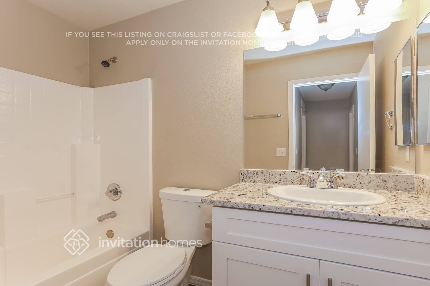 Building Photo - 9537 W Monte Vista Rd