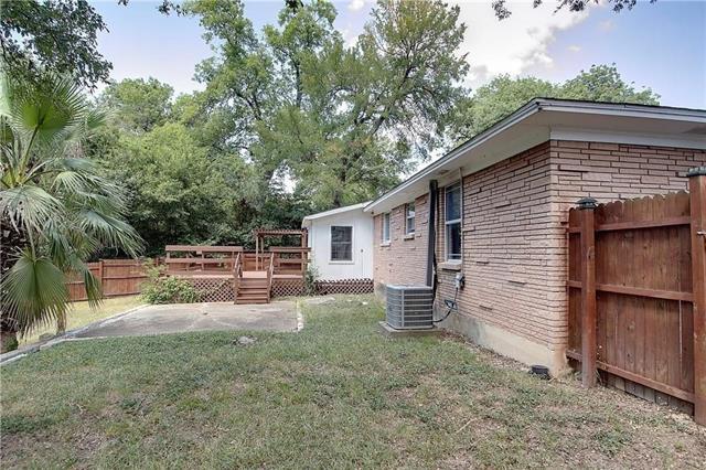 Building Photo - 8115 Claremont Dr