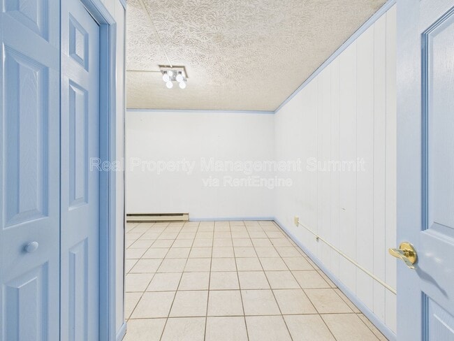 Building Photo - 1233 Pinehurst Rd