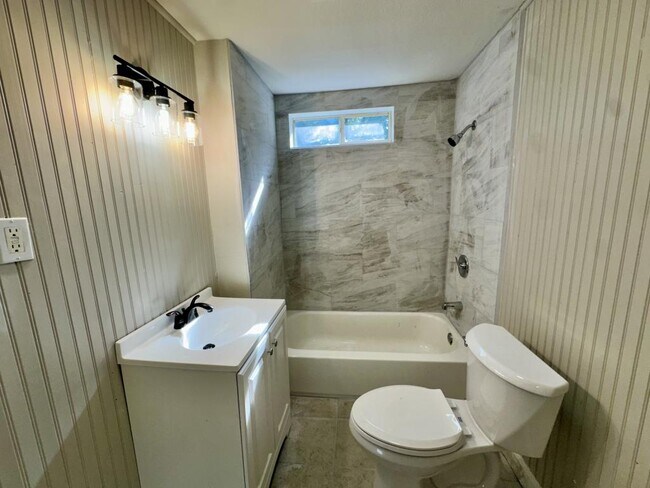 Building Photo - 2716 Wisdom Cir